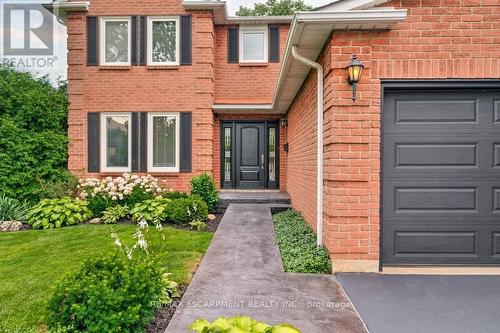 2182 Maplewood Drive, Burlington, ON - Outdoor