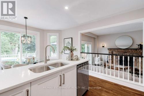 2182 Maplewood Drive, Burlington, ON - Indoor Photo Showing Kitchen With Double Sink
