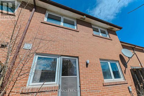 201 - 6444 Finch Avenue W, Toronto W10, ON - Outdoor With Exterior