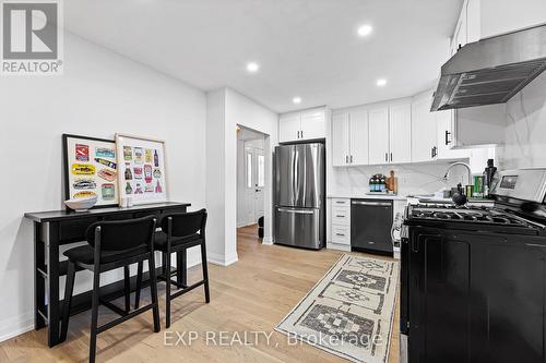 126 Slan Avenue, Toronto, ON - Indoor Photo Showing Kitchen