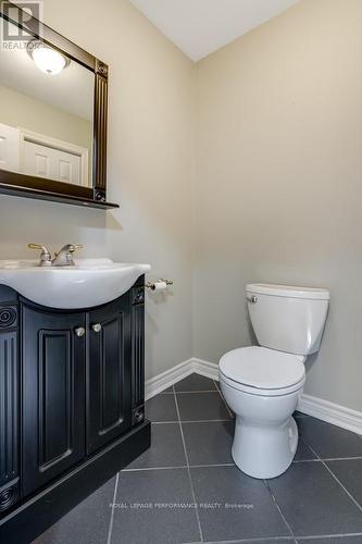 16855 County Rd 18 Road, South Stormont, ON - Indoor Photo Showing Bathroom