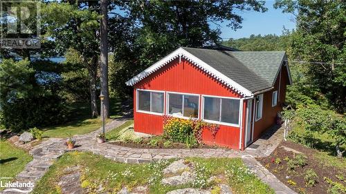 Guest Cottage - 1 B721 Island, Parry Sound, ON - Outdoor