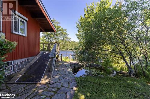 1 B721 Island, Parry Sound, ON - Outdoor