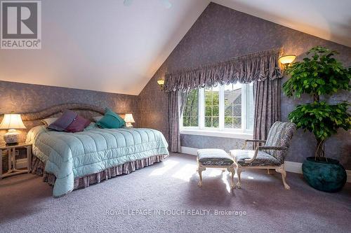 287 Estate Court, Midland, ON - Indoor Photo Showing Bedroom