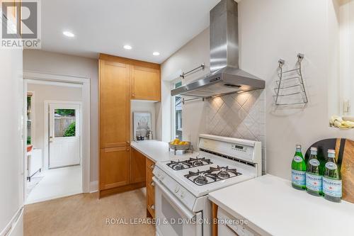 10 Glencairn Avenue, Toronto, ON - Indoor Photo Showing Kitchen