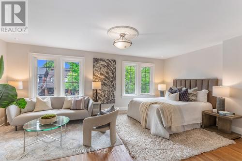 10 Glencairn Avenue, Toronto, ON - Indoor Photo Showing Bedroom