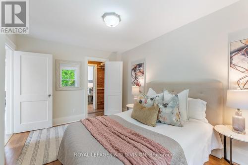 10 Glencairn Avenue, Toronto, ON - Indoor Photo Showing Bedroom