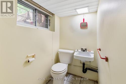 10 Glencairn Avenue, Toronto, ON - Indoor Photo Showing Bathroom