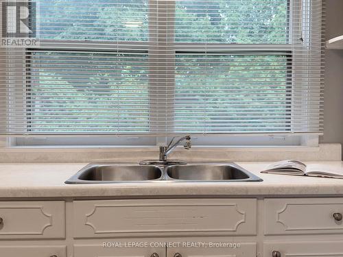 17 Panmure Crescent, Toronto E09, ON - Indoor Photo Showing Kitchen With Double Sink