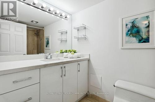 605 - 7 Broadway Avenue, Toronto C10, ON - Indoor Photo Showing Bathroom