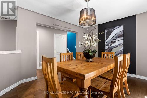 3 Muscat Drive, Grimsby, ON - Indoor Photo Showing Dining Room