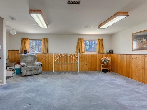 310 Cinnibar Crt, Logan Lake, BC - Indoor