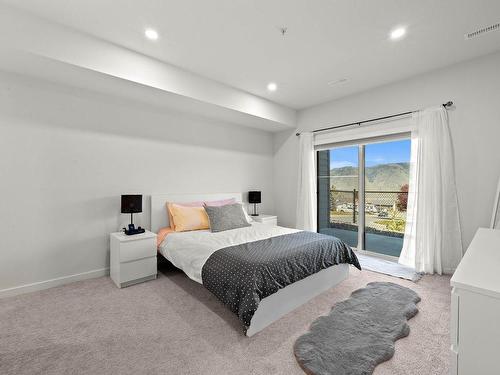 101-1799 Babine Ave, Kamloops, BC - Indoor Photo Showing Bedroom