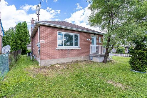 609 Mohawk Road E, Hamilton, ON - Outdoor