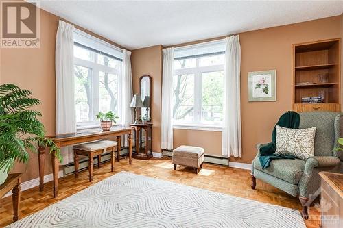 215 Somerset Street W Unit#202, Ottawa, ON - Indoor