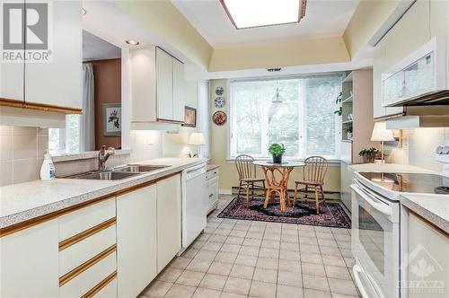 215 Somerset Street W Unit#202, Ottawa, ON - Indoor Photo Showing Kitchen With Double Sink