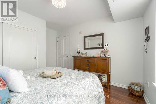 208 - 200 Halton Hills Drive, Halton Hills (Georgetown), ON - Indoor Photo Showing Bedroom