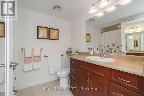 208 - 200 Halton Hills Drive, Halton Hills (Georgetown), ON - Indoor Photo Showing Bathroom