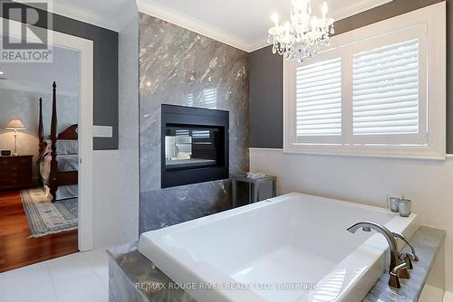 380 Nassau Street, Niagara-On-The-Lake, ON - Indoor Photo Showing Bathroom