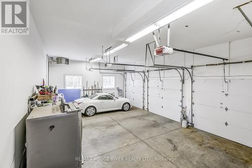 380 Nassau Street, Niagara-On-The-Lake, ON - Indoor Photo Showing Garage