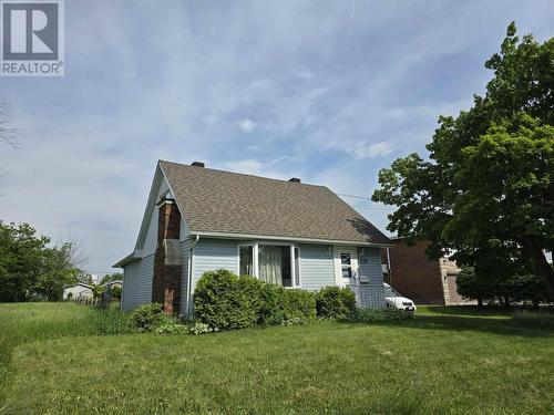 174 Reid St, Sault Ste Marie, ON - Outdoor