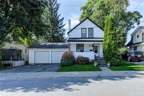 574 Clark Avenue, Burlington, ON - Outdoor With Facade