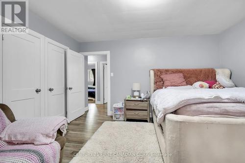 454 Salisbury Street, London, ON - Indoor Photo Showing Bedroom