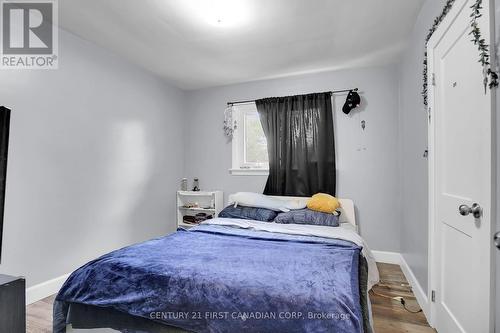 454 Salisbury Street, London, ON - Indoor Photo Showing Bedroom