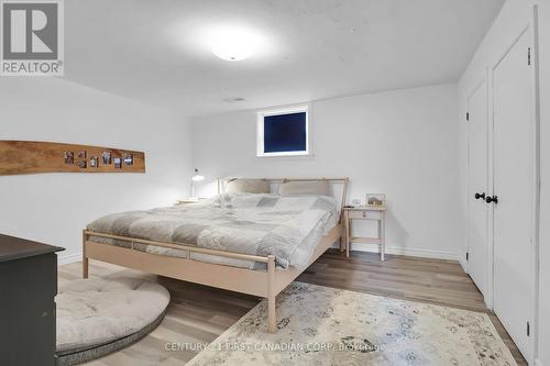 454 Salisbury Street, London, ON - Indoor Photo Showing Bedroom