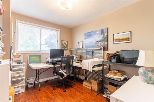 10 Montebello Court, Hamilton, ON - Indoor Photo Showing Office