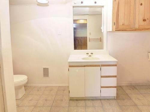 Salle de bains - 51 Rue Laviolette, Saint-Joseph-Du-Lac, QC - Indoor Photo Showing Bathroom