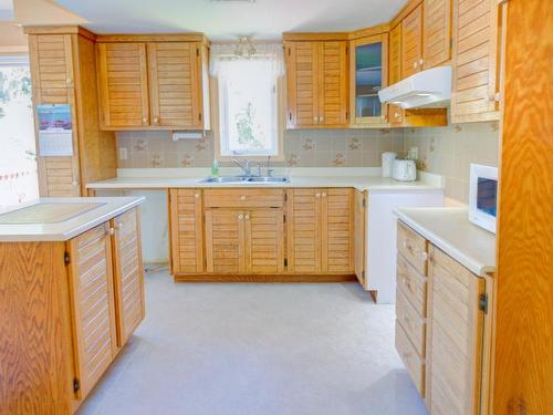 Kitchen - 51 Rue Laviolette, Saint-Joseph-Du-Lac, QC - Indoor Photo Showing Kitchen With Double Sink