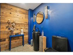 Powder room - 