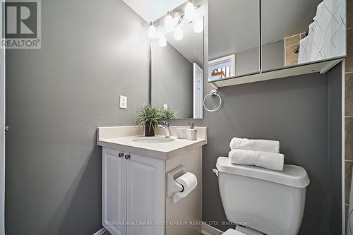 41 - 41 Foundry Avenue, Toronto W02, ON - Indoor Photo Showing Bathroom