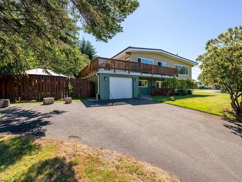 725 Victoria Cres, Campbell River, BC 