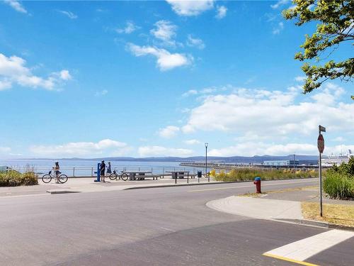 404-550 Michigan St, Victoria, BC - Outdoor With Body Of Water With View