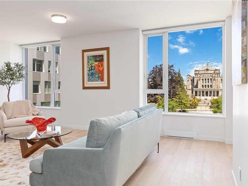 404-550 Michigan St, Victoria, BC - Indoor Photo Showing Living Room