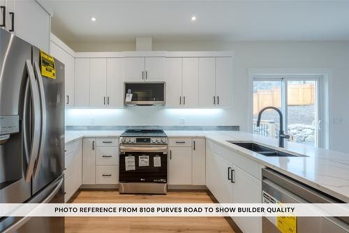 101-8104 Purves Road, Summerland, BC - Indoor Photo Showing Kitchen With Double Sink With Upgraded Kitchen