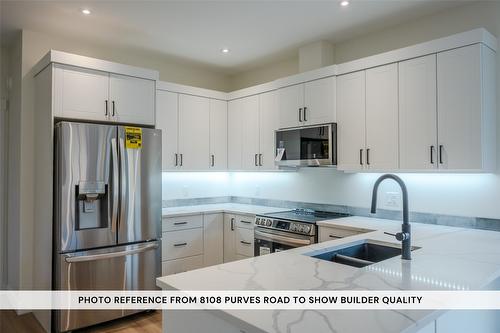 101-8104 Purves Road, Summerland, BC - Indoor Photo Showing Kitchen With Double Sink With Upgraded Kitchen