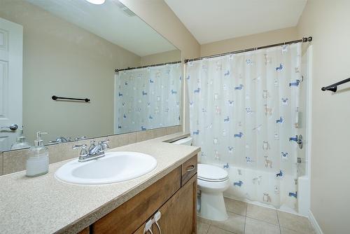 306-1007 Harvey Avenue, Kelowna, BC - Indoor Photo Showing Bathroom