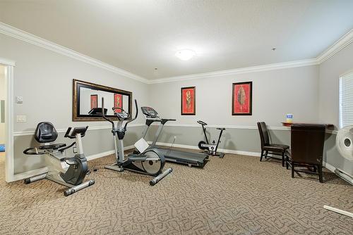 306-1007 Harvey Avenue, Kelowna, BC - Indoor Photo Showing Gym Room