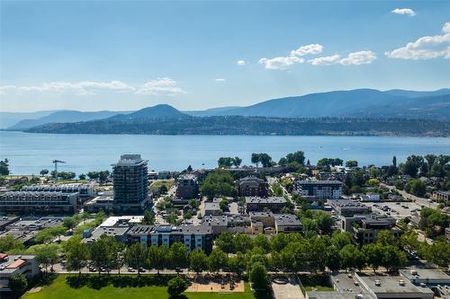 1-726 Coopland Crescent, Kelowna, BC - Outdoor With Body Of Water With View