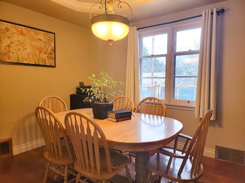 3302 20A Street, Vernon, BC - Indoor Photo Showing Dining Room