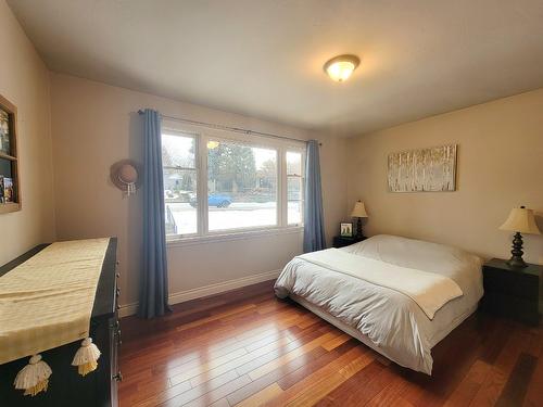 3302 20A Street, Vernon, BC - Indoor Photo Showing Bedroom