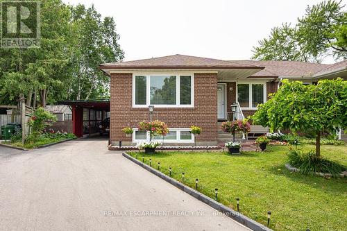 15 Gailong Court, Toronto, ON - Outdoor