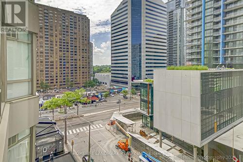 915 - 30 Greenfield Avenue, Toronto C14, ON - Outdoor With Facade