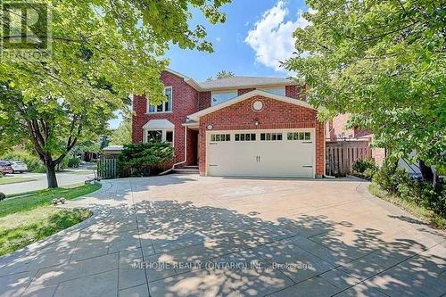 1272 Sir David Drive, Oakville, ON - Outdoor