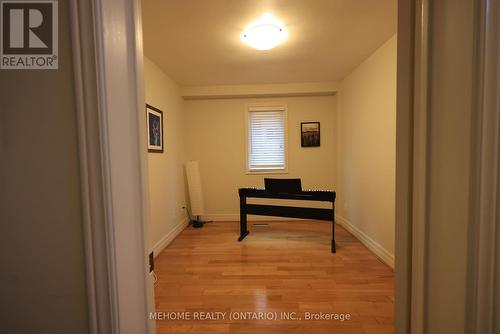 1272 Sir David Drive, Oakville, ON - Indoor Photo Showing Other Room
