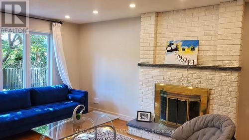 1272 Sir David Drive, Oakville, ON - Indoor Photo Showing Living Room With Fireplace