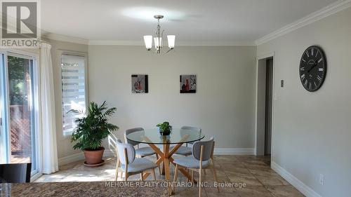 1272 Sir David Drive, Oakville, ON - Indoor Photo Showing Dining Room